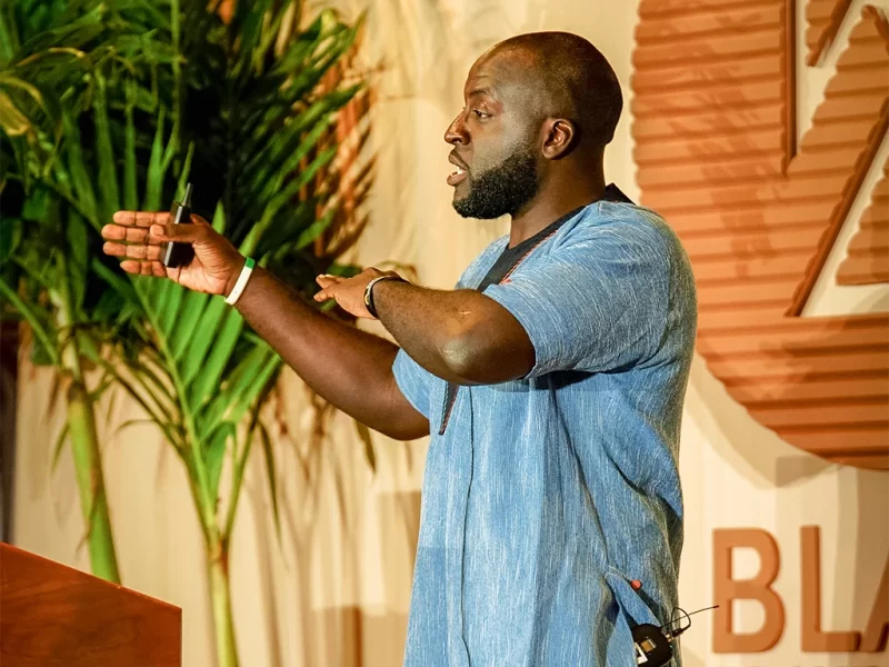 C8909.MP4.03_12_53_21.Still003_20250731_091815_0000